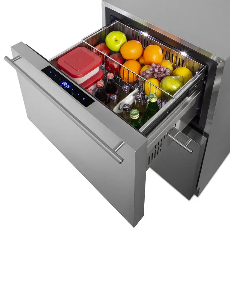 Summit Appliance 3.9 Cubic Feet Mini Fridge with Freezer | Fridge.com