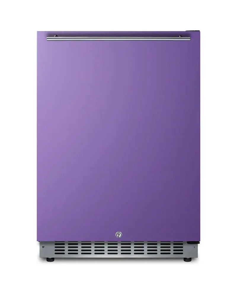 Summit Appliance 4.8 Cubic Feet Mini Fridge | Fridge.com