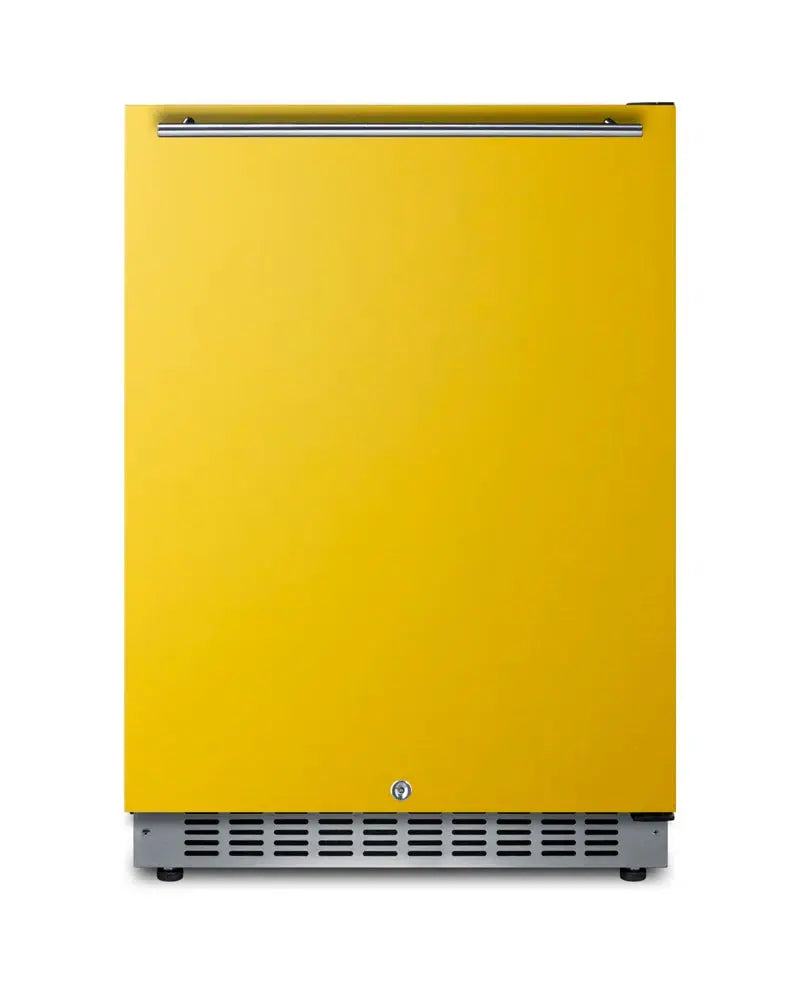 Summit Appliance 4.8 Cubic Feet Mini Fridge | Fridge.com