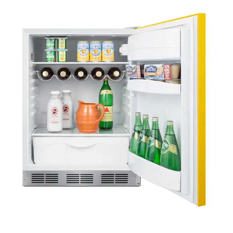 Summit Appliance 5.5 Cubic Feet Freestanding Mini Fridge | Fridge.com