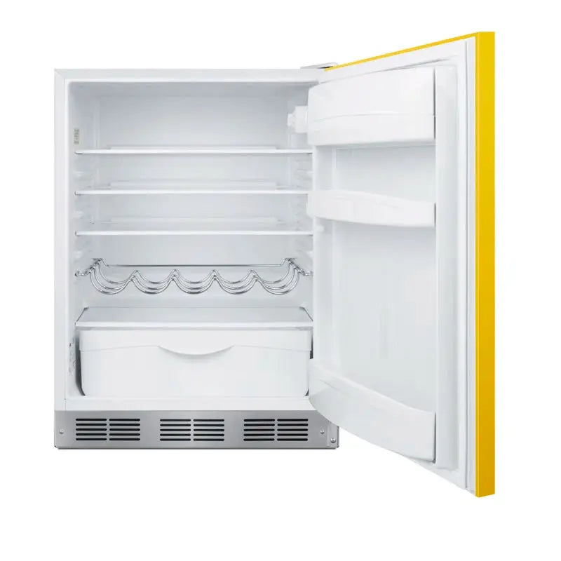 Summit Appliance 5.5 Cubic Feet Freestanding Mini Fridge | Fridge.com