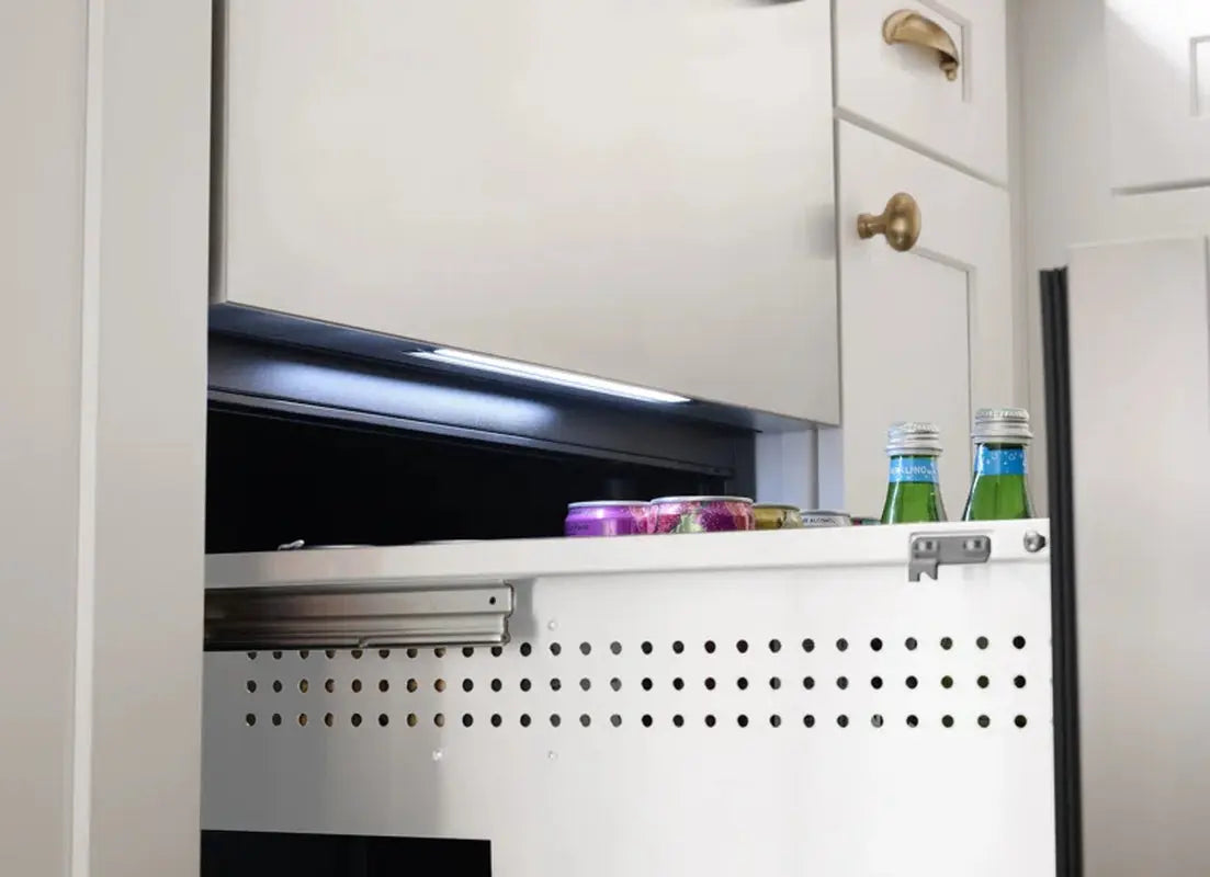 Zephyr Presrv 24" Stainless Steel Built-In Single Zone Refrigerator Drawers | Fridge.com