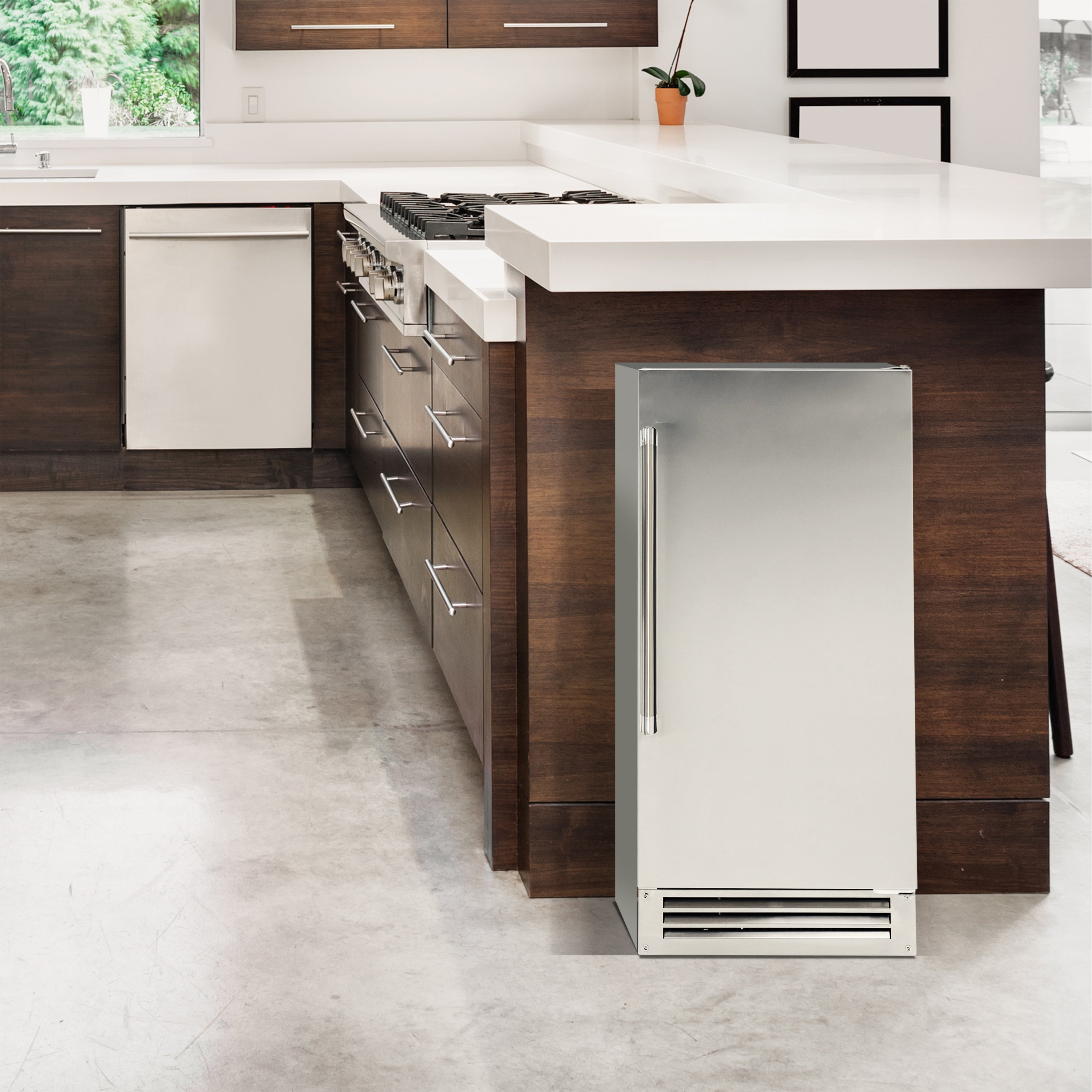 Avanti Elite Built-In Or Freestanding Ice Maker, 15" - View 4 | Fridge.com