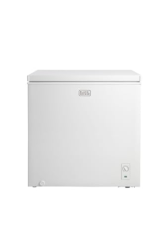 Black+Decker 7.0 cu. ft. Chest Freezer, Holds Up To 245 lbs. Of Frozen Food With Organizer Basket - View 4 | Fridge.com