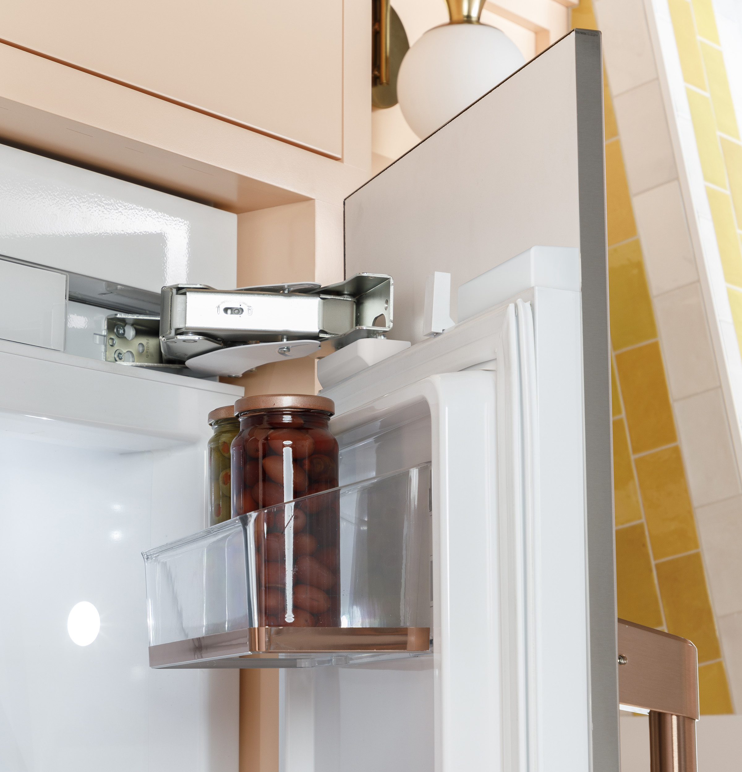 35.75" Integrated Bottom-Freezer Refrigerator - View 3 | Fridge.com