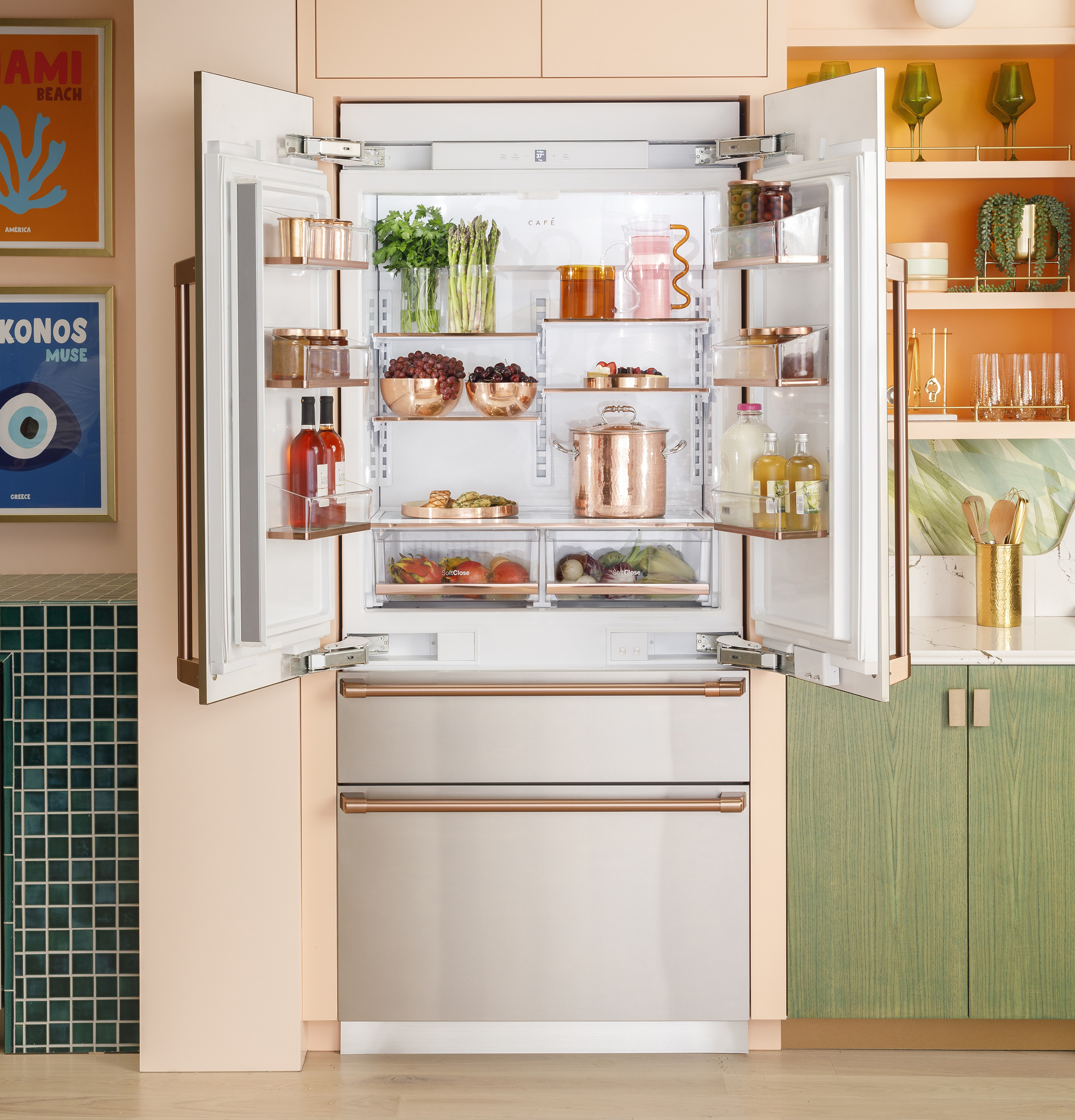 35.75" Integrated Bottom-Freezer Refrigerator - View 4 | Fridge.com