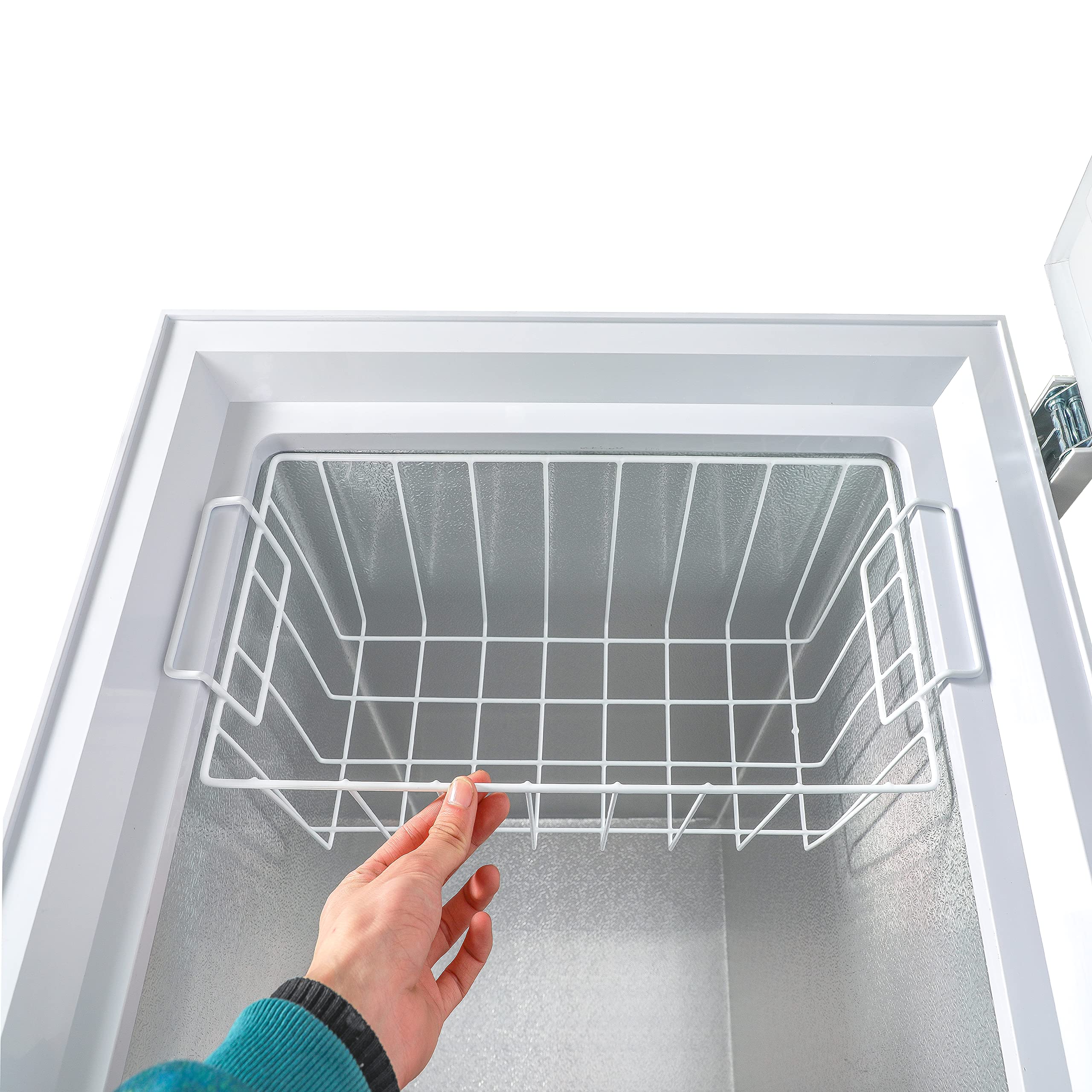 Commercial Cool - 5.4 cu. ft. Chest Freezer, CCFE54 - White - View 4 | Fridge.com
