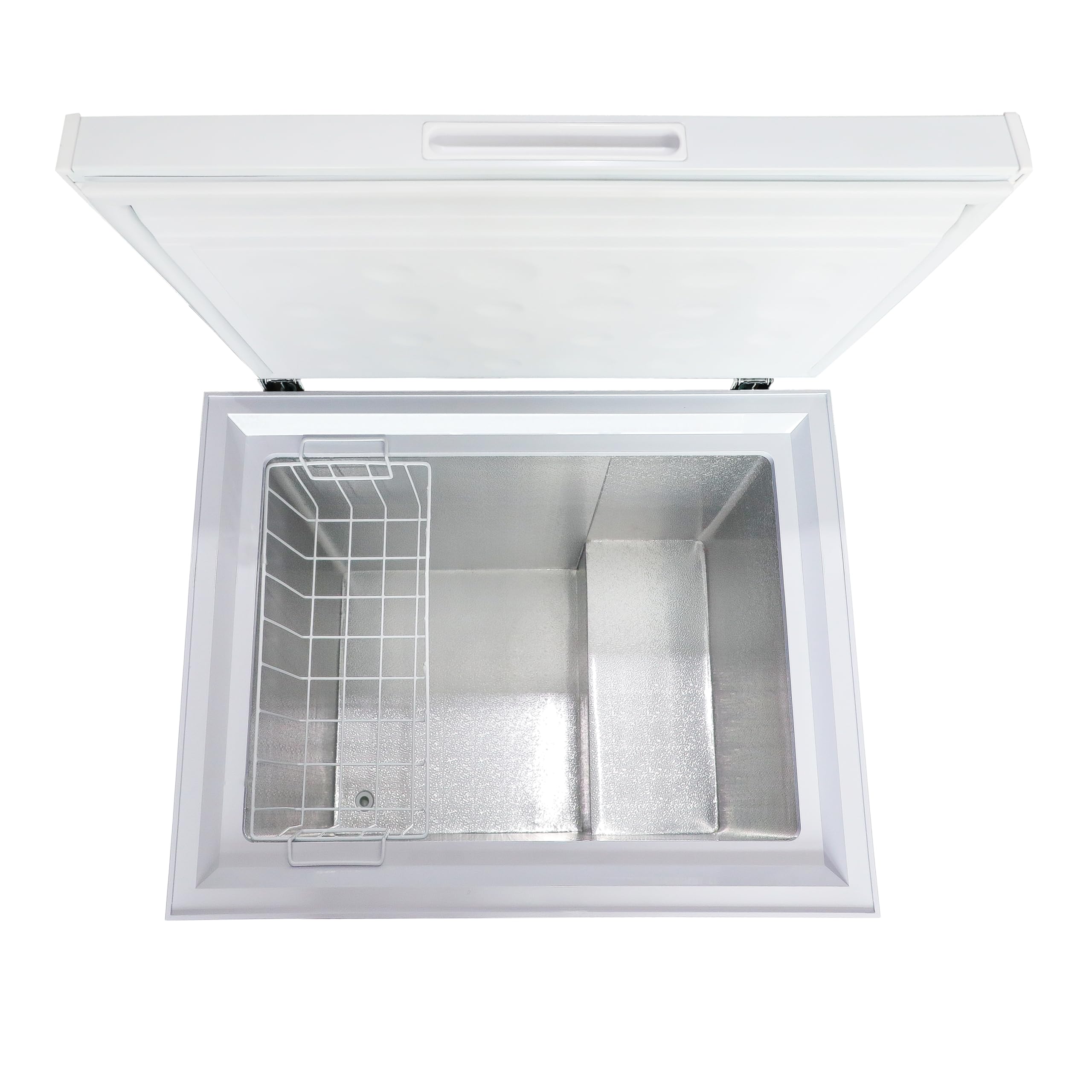 Commercial Cool - 5.4 cu. ft. Chest Freezer, CCFE54 - White - View 6 | Fridge.com