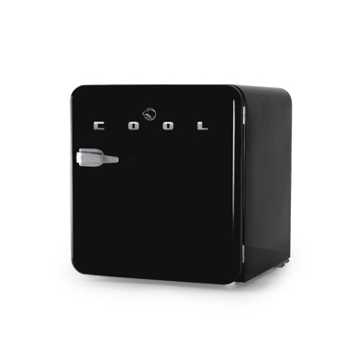 Ccra Series Commercial Cool Retro 1.6 Cu. Ft. Freestanding Mini Fridge With Freezer - View 1 | Fridge.com