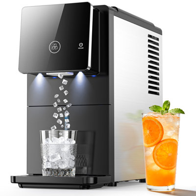 33 lb. Daily Production Clear Ice Portable Ice Maker | Fridge.com