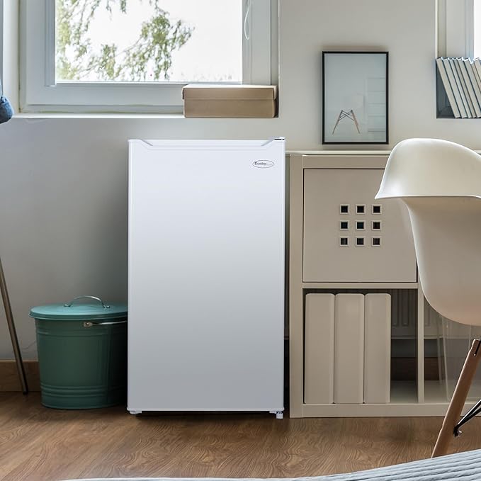 Danby Dar032b2wm 3.2 Cu. Ft. Compact Fridge In White - View 6 | Fridge.com