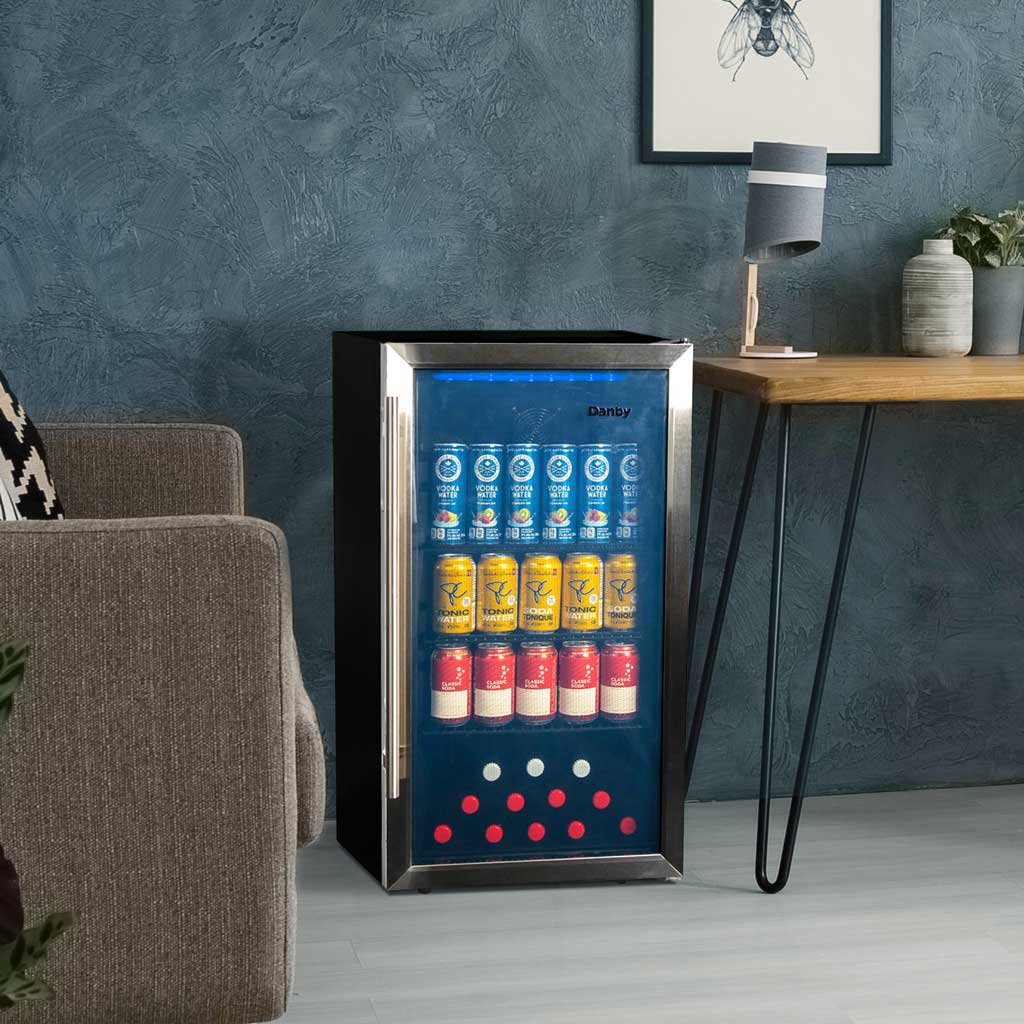 Danby 18" Undercounter Beverage Center DBC117A2BSSDD6 - View 6 | Fridge.com