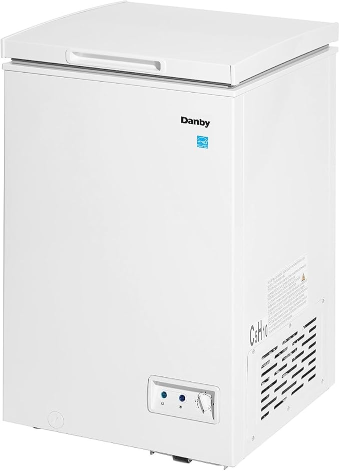 Danby Dcf035a5wdb Chest Freezer, White - View 2 | Fridge.com