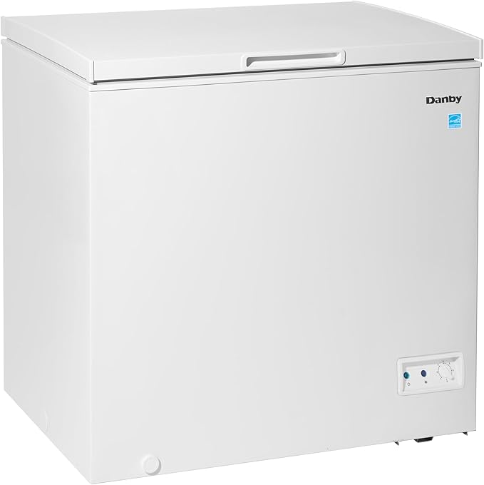 Danby 7.0 Cu. Ft. Square Model Chest Freezer In White Dcf070a5wdb - View 4 | Fridge.com