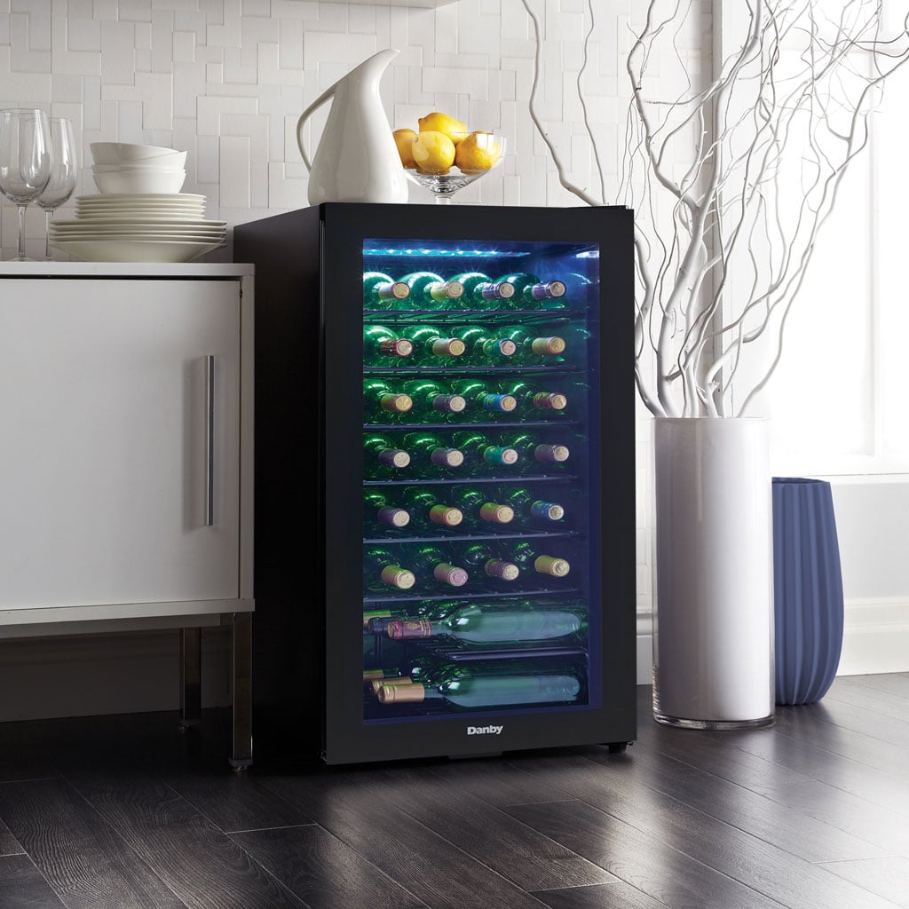 Danby Single Zone 17.5'' Freestanding 36 Bottle Wine Refrigerator With Reversible Door - View 4 | Fridge.com