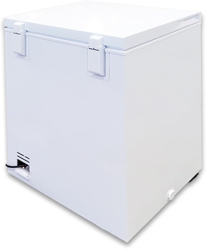 Frigidaire EFRF3003 Chest Deep Freezer - Garage-Ready, 3.5 cu. ft. Capacity, White - Adjustable Thermostat - Removable Vinyl Coated Wire Basket - Easy Defrost Drain - View 5 | Fridge.com