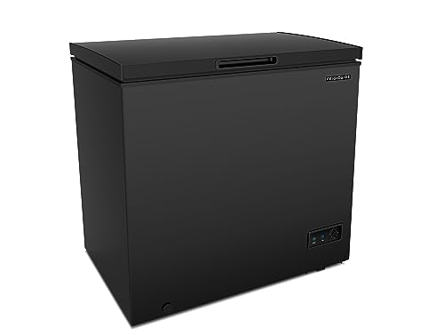Frigidaire EFRF7003-BLACK Chest Deep Freezer, 7 cu. ft, Black Adjustable Thermostat-Removable Vinyl Coated Wire Basket-Easy Defrost Drain - View 5 | Fridge.com