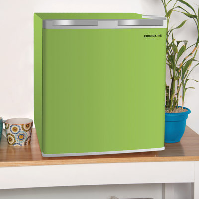 Frigidaire 1.6 Cu. Ft. 50-Watt Mini Fridge | Fridge.com