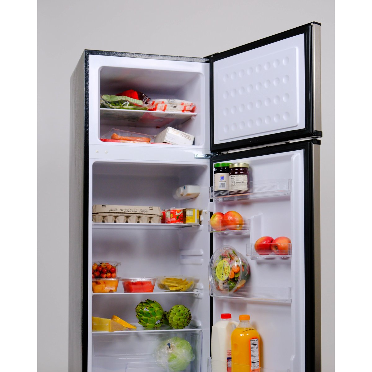 Frigidaire 7.5 cu. ft. Retro Refrigerator, Top Mount Apartment Size Fridge - View 2 | Fridge.com