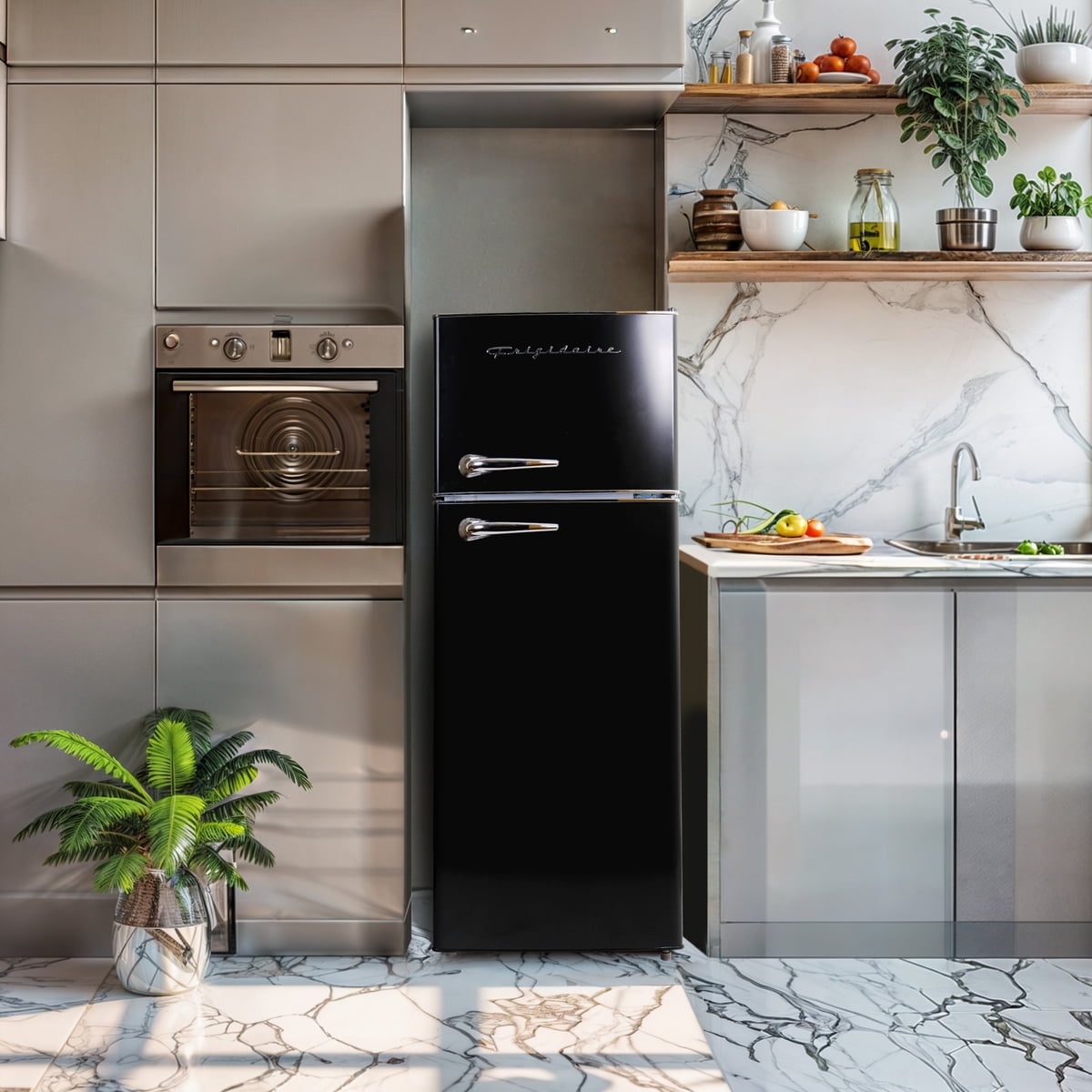 Frigidaire 7.5 cu. ft. Retro Refrigerator, Top Mount Apartment Size Fridge - View 4 | Fridge.com