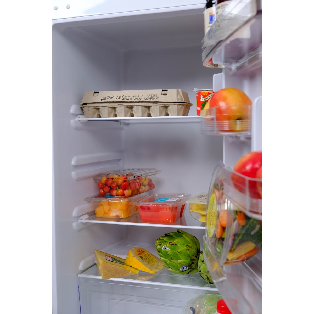 Frigidaire 7.5 cu. ft. Retro Refrigerator, Top Mount Apartment Size Fridge - View 6 | Fridge.com