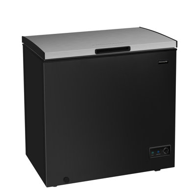Frigidaire 7.0 Cu. Ft. Garage Ready Chest Freezer, Platinum Design Lid, Removable Basket, External Temperature Control | Fridge.com