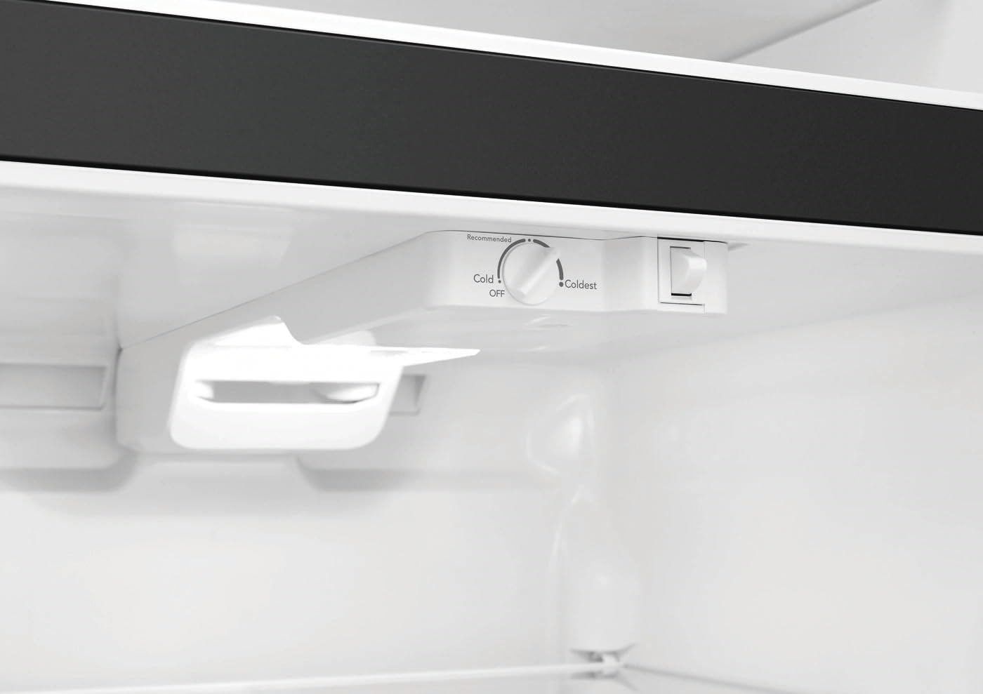 Frigidaire ADA 18.3 cu. ft. Top Freezer Refrigerator 30-Inch Wide In Black - View 4 | Fridge.com