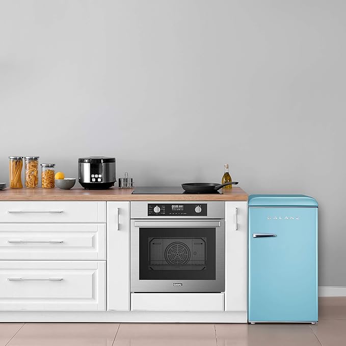 Galanz GLR33MBER10 Retro Compact Refrigerator, Single Door Fridge, Adjustable Mechanical Thermostat With Chiller, Blue, 3.3 cu ft - View 4 | Fridge.com