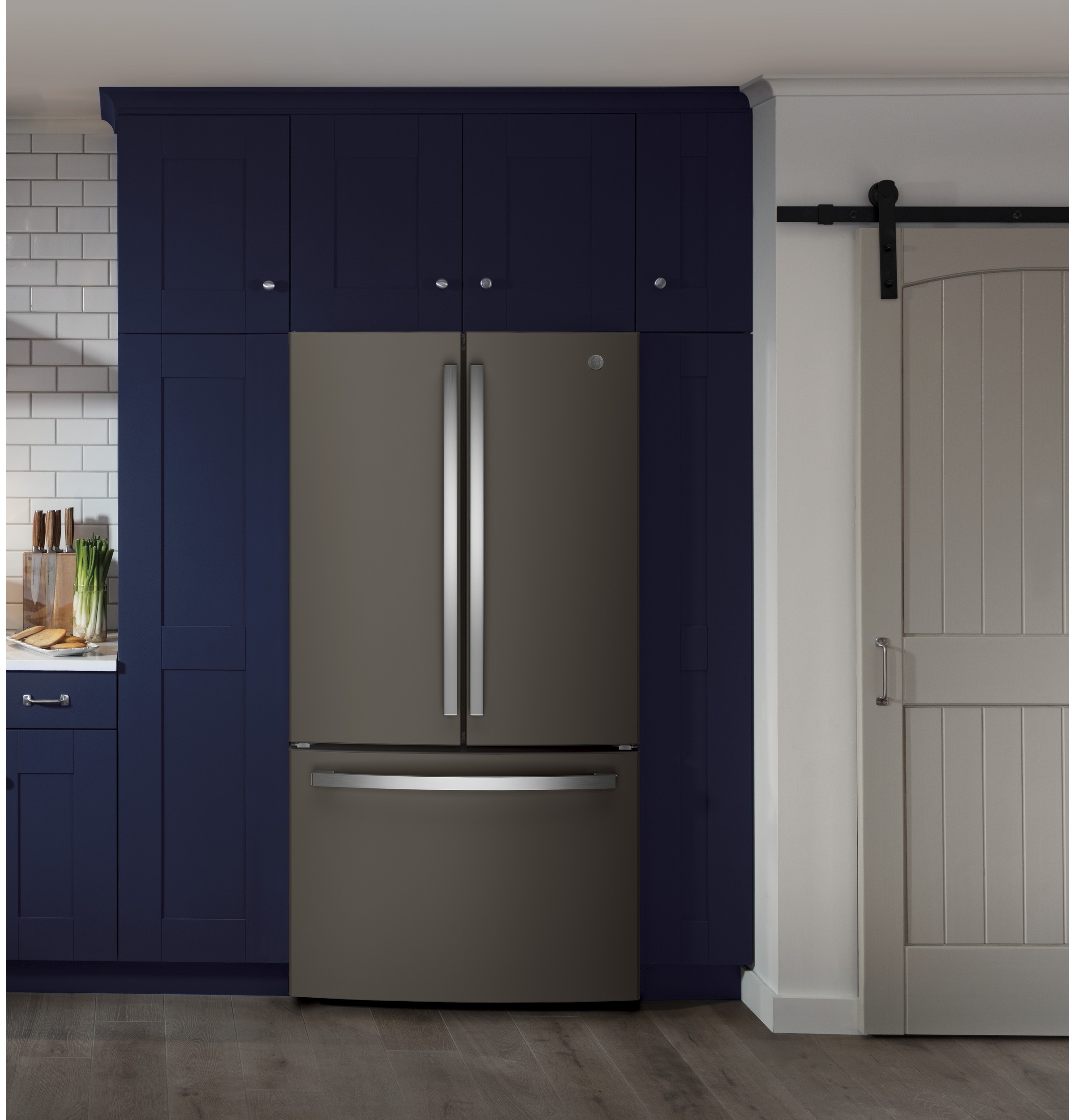 GE® Energy Star® 27.0 cu. ft. Refrigerator In Slate Size 69.875 H X 35.75 W X 35.875 D | GNE27JMMES | Stainless Steel - View 6 | Fridge.com