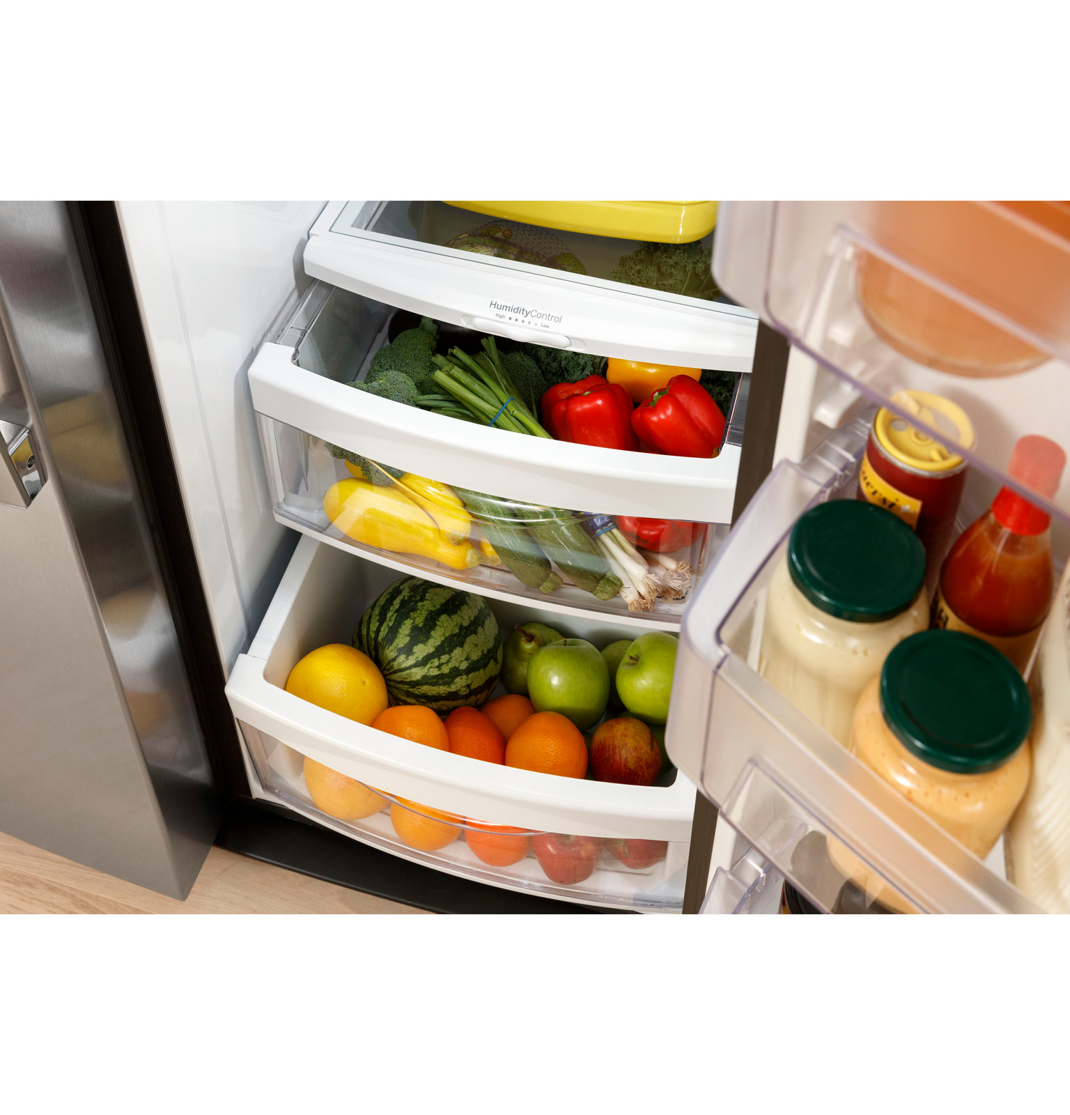 GE® Energy Star® 23.0 cu. ft. Side-By-Side Refrigerator - View 3 | Fridge.com
