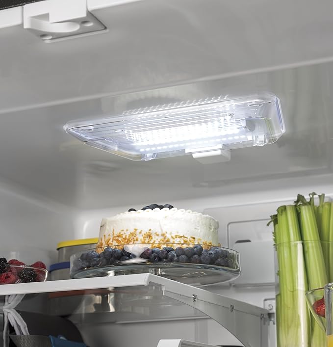 GE GYE18JYLFS 17.5 cu. ft. Counter-Depth French Door Refrigerator - View 6 | Fridge.com