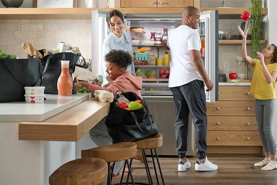 LG LRFXS3106S 31 cuft French Door Refrigerator - View 2 | Fridge.com