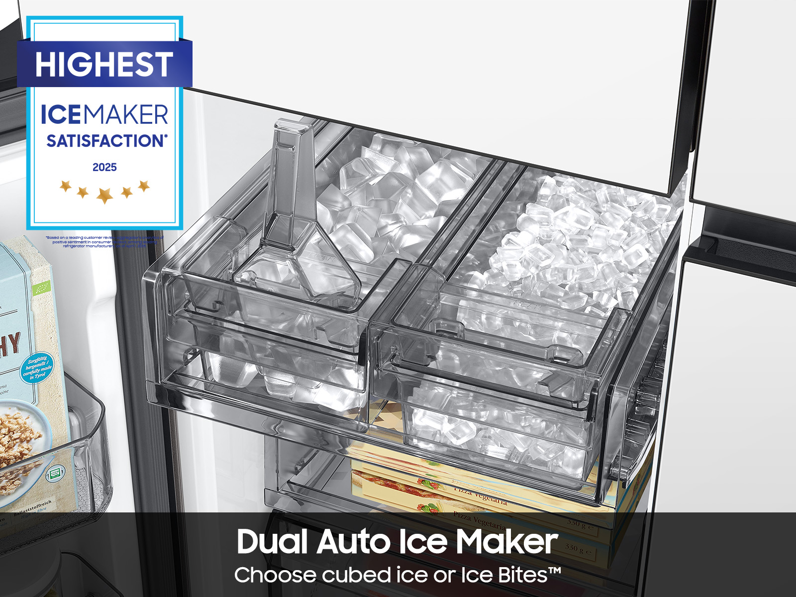 Samsung Bespoke 29 cu. ft. 4-Door Flex™ Refrigerator With Beverage Center™ & Customizable Door Panels In White Glass(RF29DB960012AA) - View 5 | Fridge.com