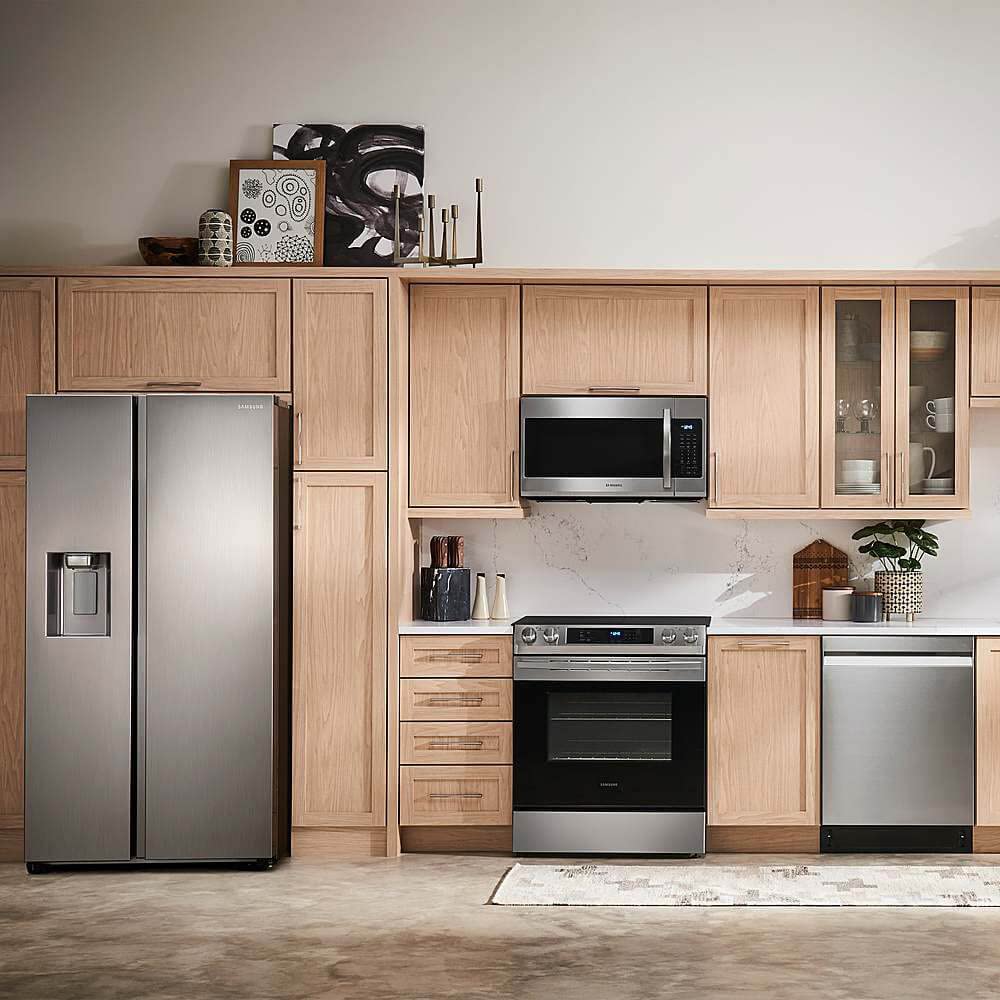 Samsung ADA 27.4 cu. ft. Stainless Steel Smart Side-By-Side Refrigerator - View 6 | Fridge.com