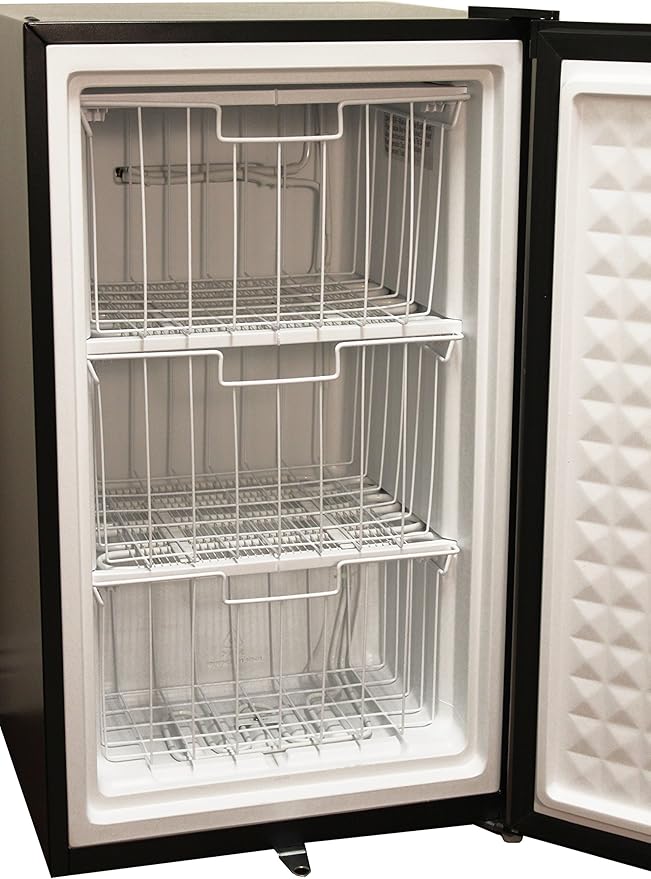 SPT UF-304SS: 3.0 cu.ft. Upright Freezer In Stainless Steel - Energy Star - View 3 | Fridge.com