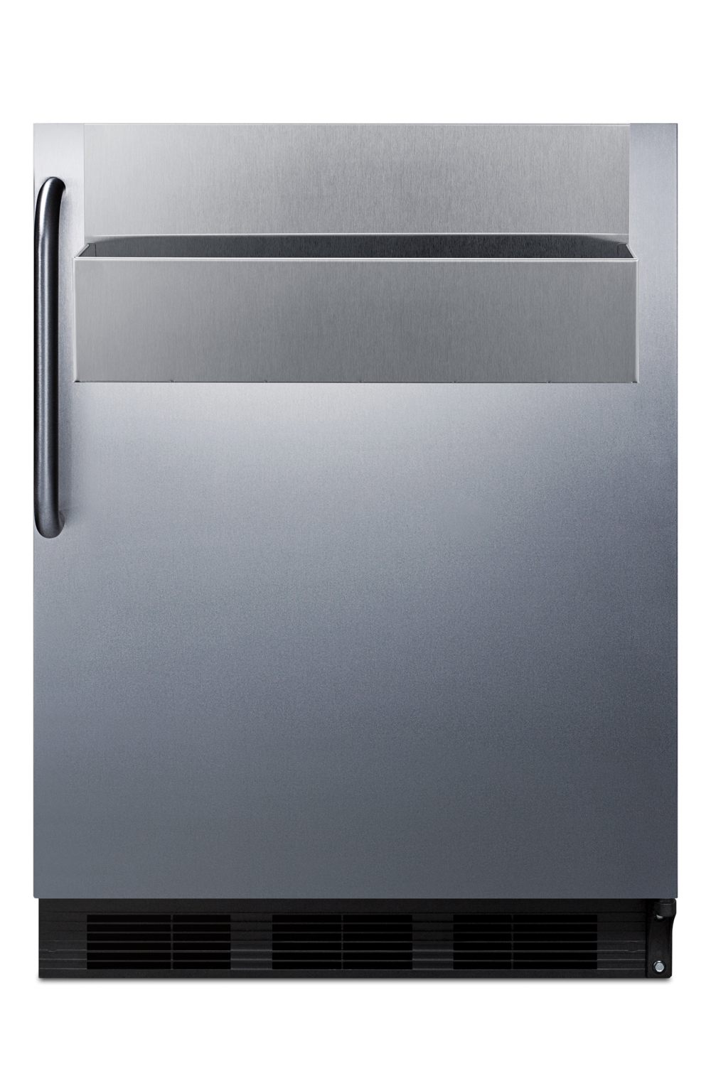 Summit Appliance 5.5 Cubic Feet Freestanding Mini Fridge | Fridge.com
