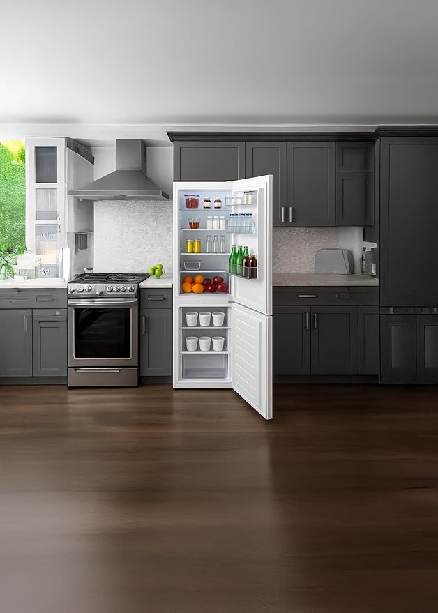 Summit 24" Bottom Freezer Refrigerator, Counter Depth Refrigerator- Freezer, Energy Star, White - FFBF121W (Right Hand Door) | Fridge.com