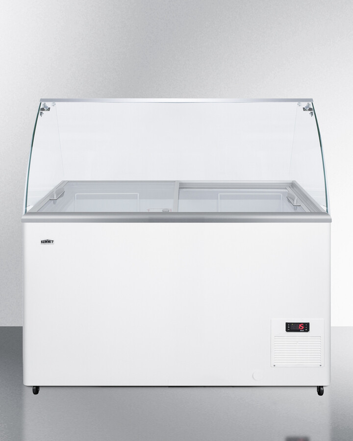 Summit Commercial 11.7 Cu. Ft. Chest Freezer NOVA35GDC — FIN-0017914 | Fridge.com