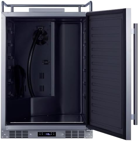 Summit Appliance Sbc682nk 24" Wide Built-In Kegerator; Commercially Approved; 5.6 Cu.Ft Interior; Memory Ic Function; Weatherproof Design; Built-In Capable; Automatic Defrost; Digital Thermostat - View 1 | Fridge.com