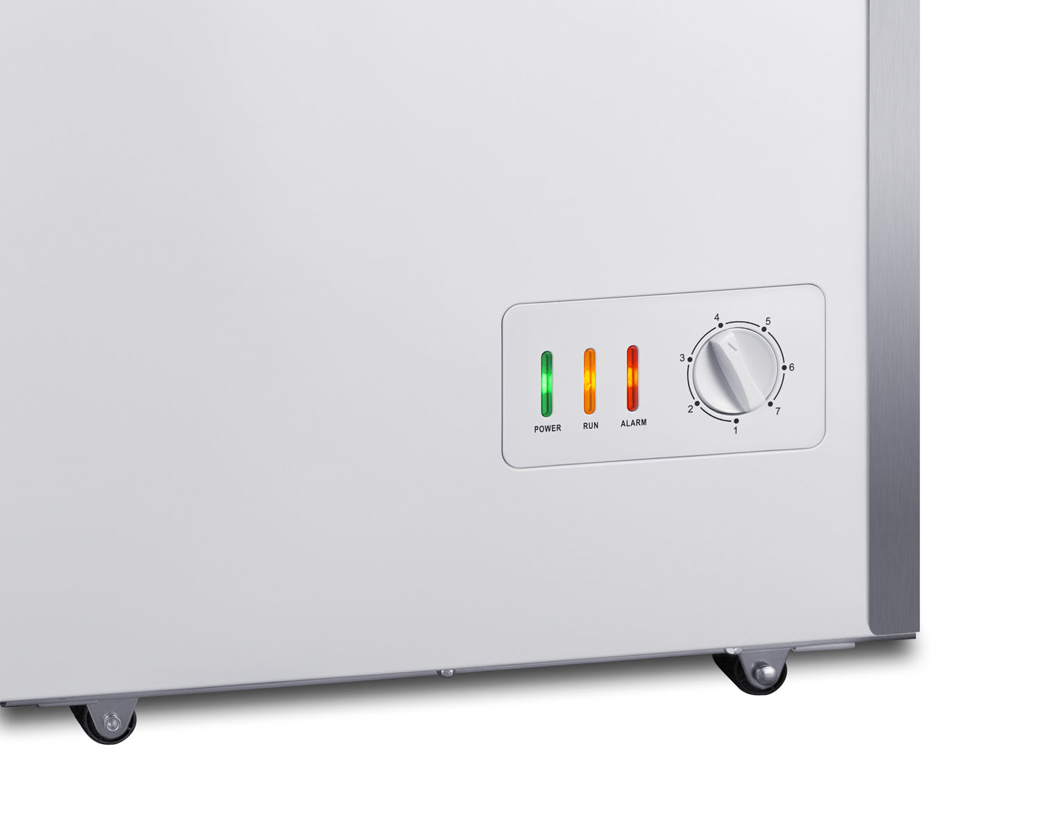 Summit Appliance 12.1 Cubic Feet Cu. Ft. Chest Freezer With Adjustable Temperature Controls - View 5 | Fridge.com