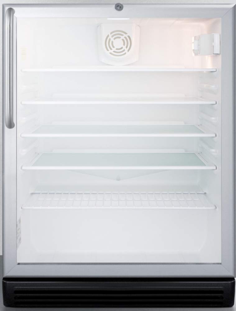 Summit Commercial 24" Freestanding/Built In Undercounter Beverage Center SCR600BGLCSS — FIN-0007115 | Fridge.com