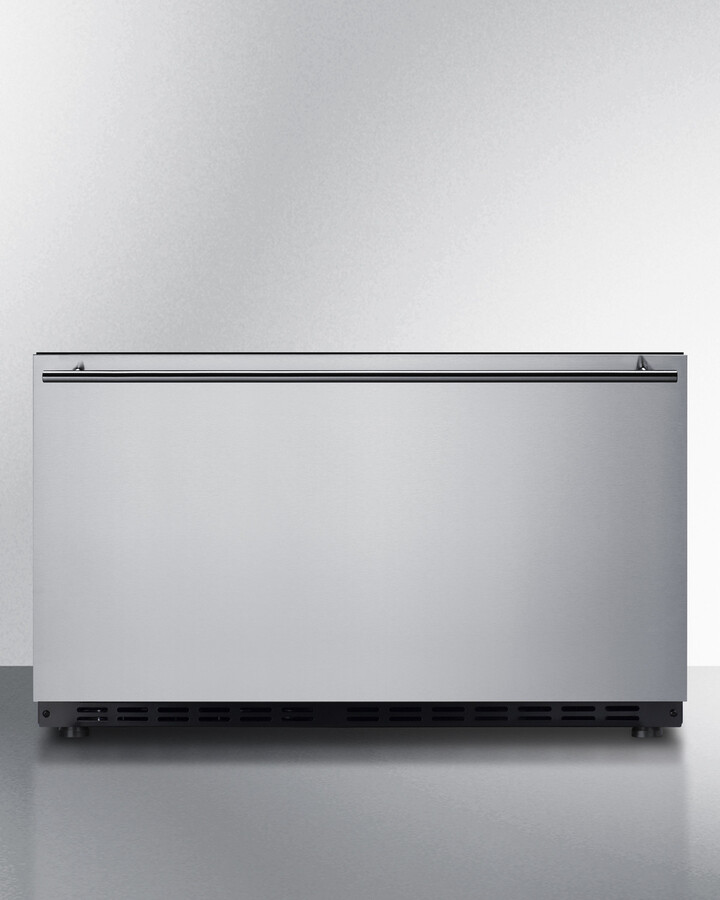 Summit Appliance 2.5 cu. ft. Built-in Mini Fridge | Fridge.com