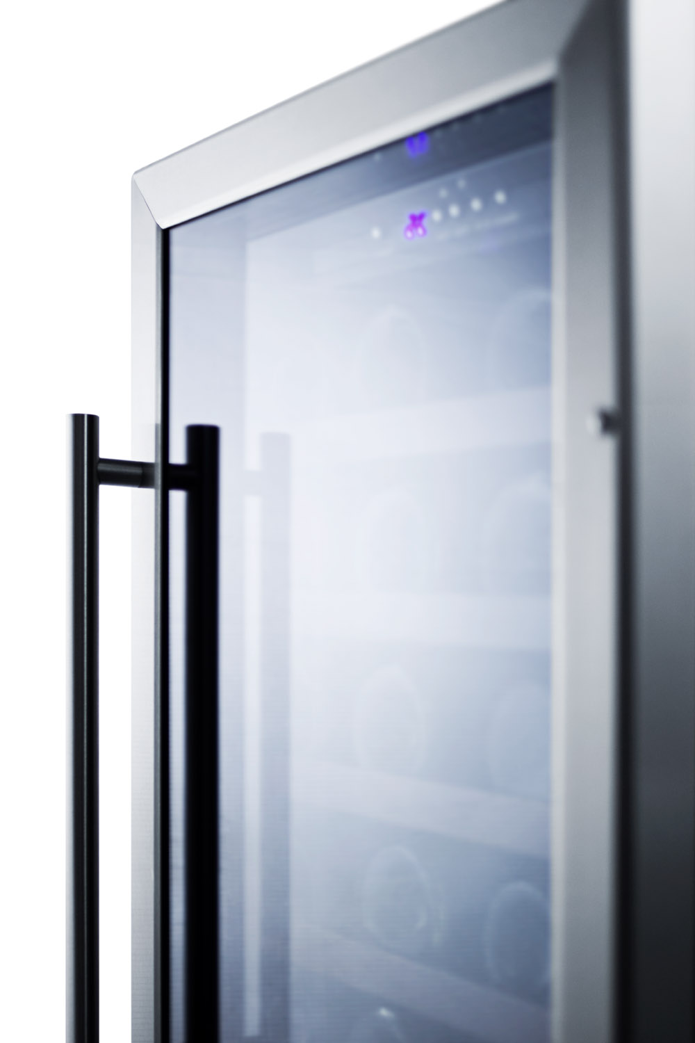 Summit Appliance Single Zone 18'' 34 Bottle Wine Refrigerator With Reversible Door - View 5 | Fridge.com