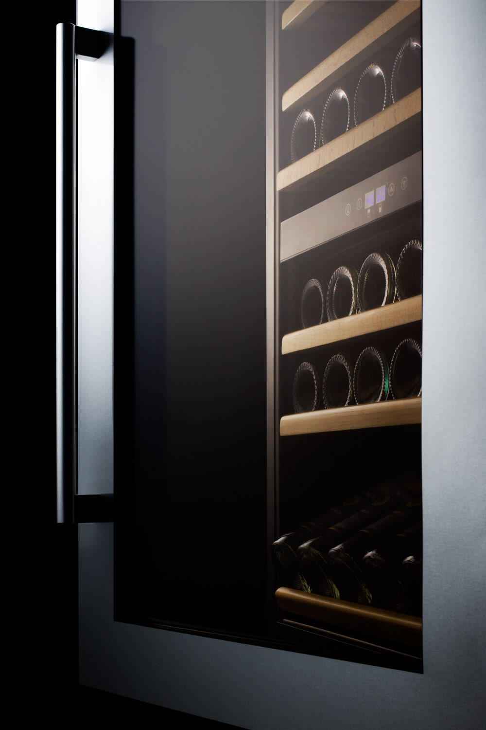 Summit Appliance Dual Zone 23.25'' Built-In 51 Bottle Wine Refrigerator With Reversible Door - View 3 | Fridge.com