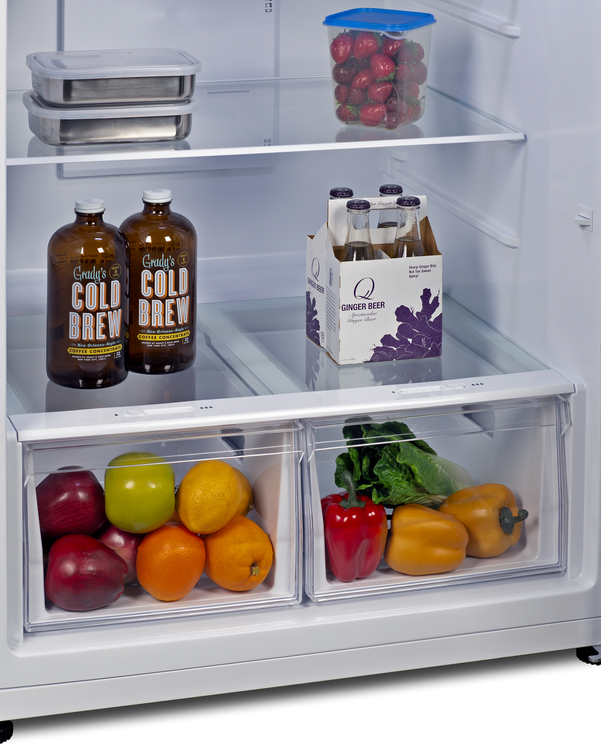 Summit Appliance 30" Wide Top Mount Refrigerator-Freezer With Icemaker - View 5 | Fridge.com
