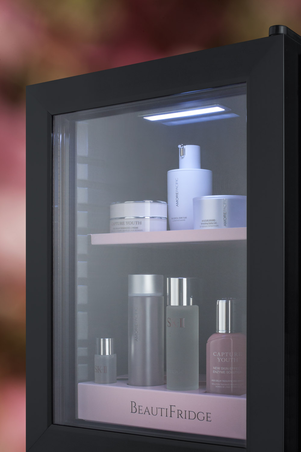 Summit 15 Inch Freestanding Refrigerator LX114LP - View 6 | Fridge.com