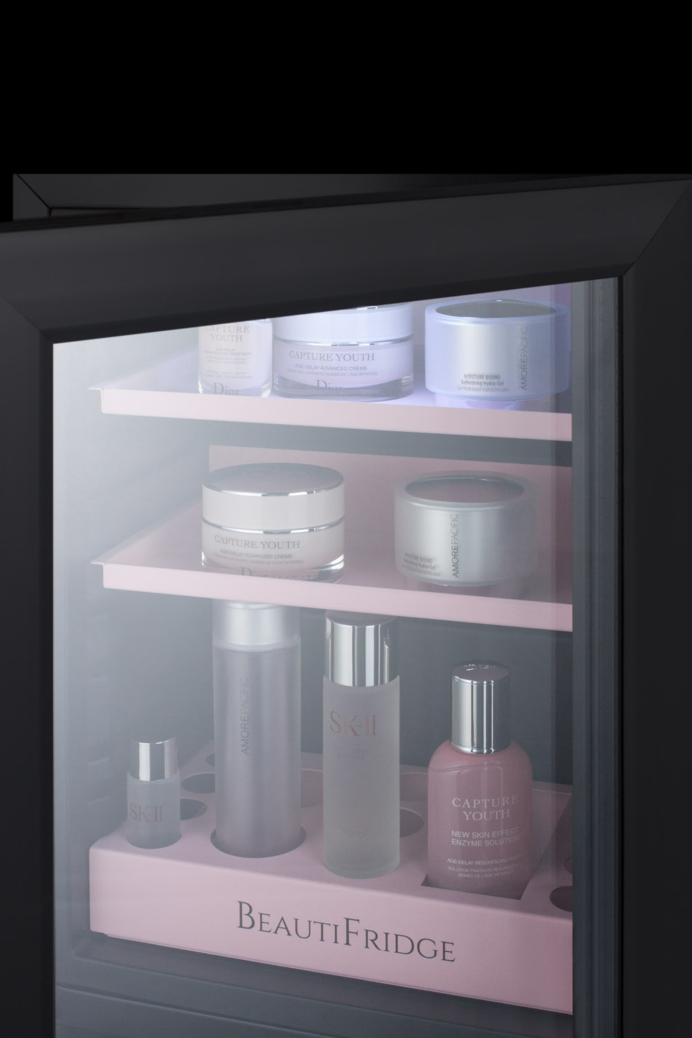 Summit Appliance 0.85 Cubic Feet Countertop Mini Fridge - View 5 | Fridge.com