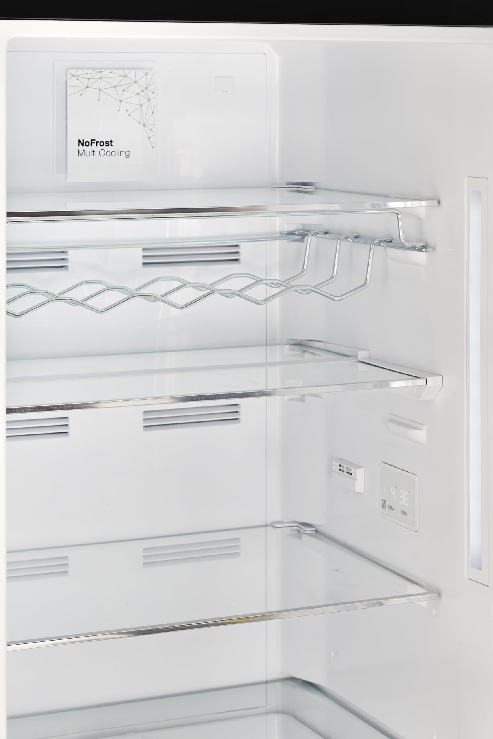 Unique Appliances - 24 in. Wide Classic Retro 23.8 in 11.7 cu. ft. Frost Free Retro Bottom Freezer Refrigerator Energy Star - Midnight Black - View 6 | Fridge.com