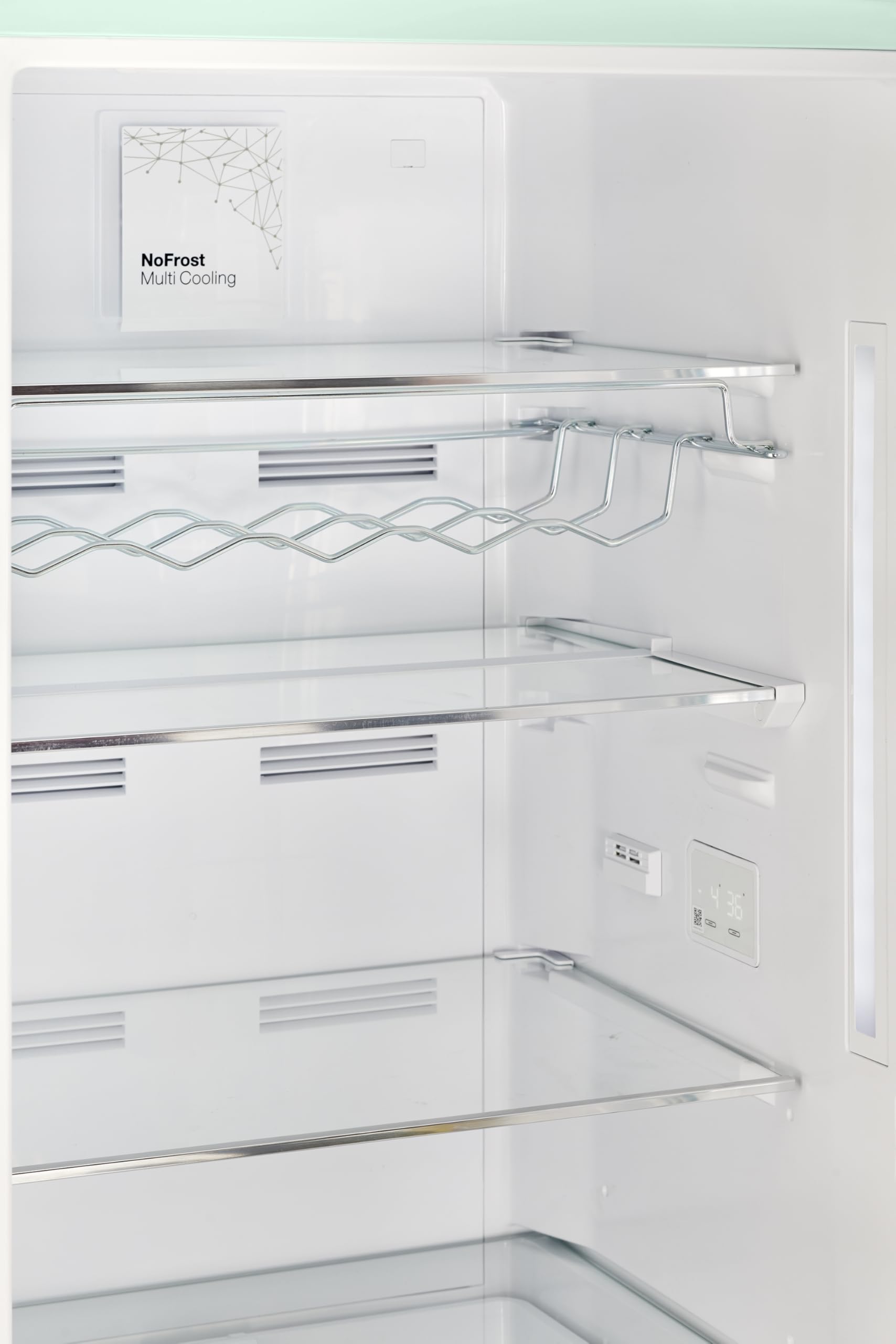 Unique Appliances - 24 in. Wide Classic Retro 23.8 in 11.7 cu. ft. Frost Free Retro Bottom Freezer Refrigerator Energy Star - Summer Mint Green - View 6 | Fridge.com